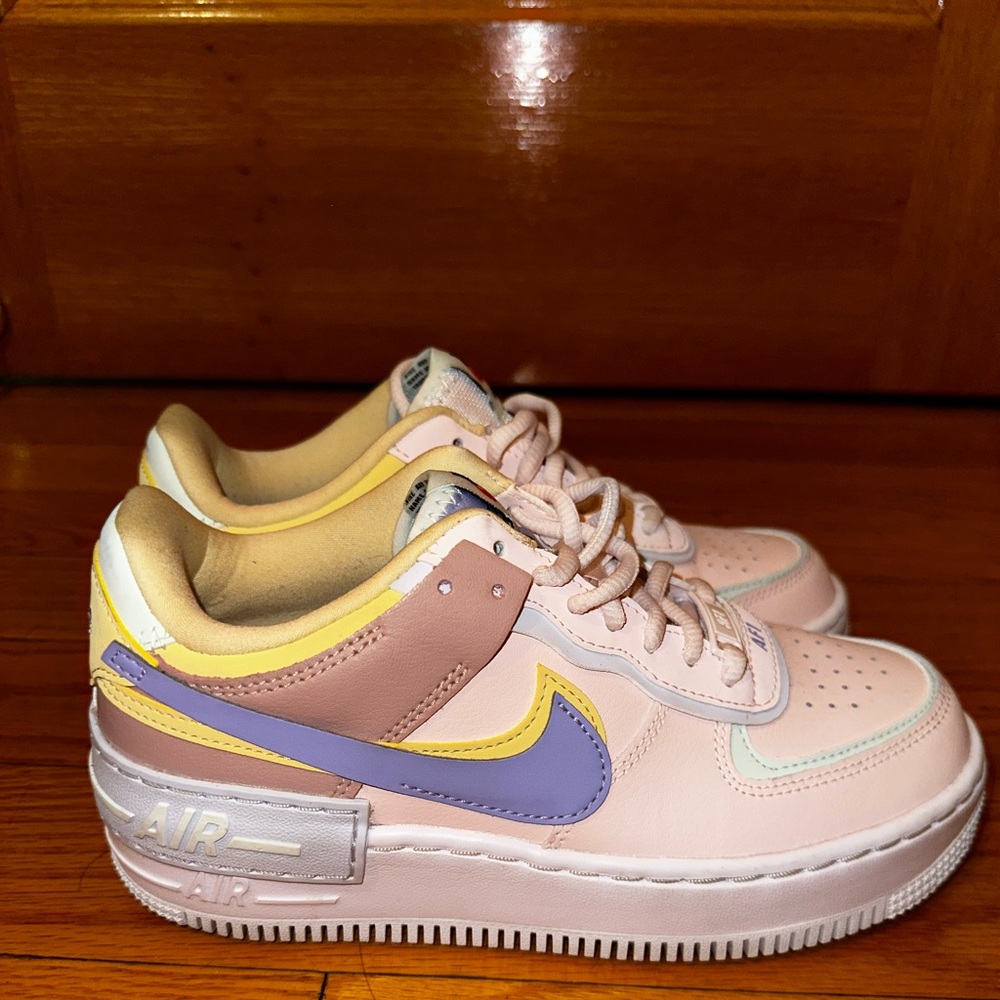 Nike pastel sneakers 💜
